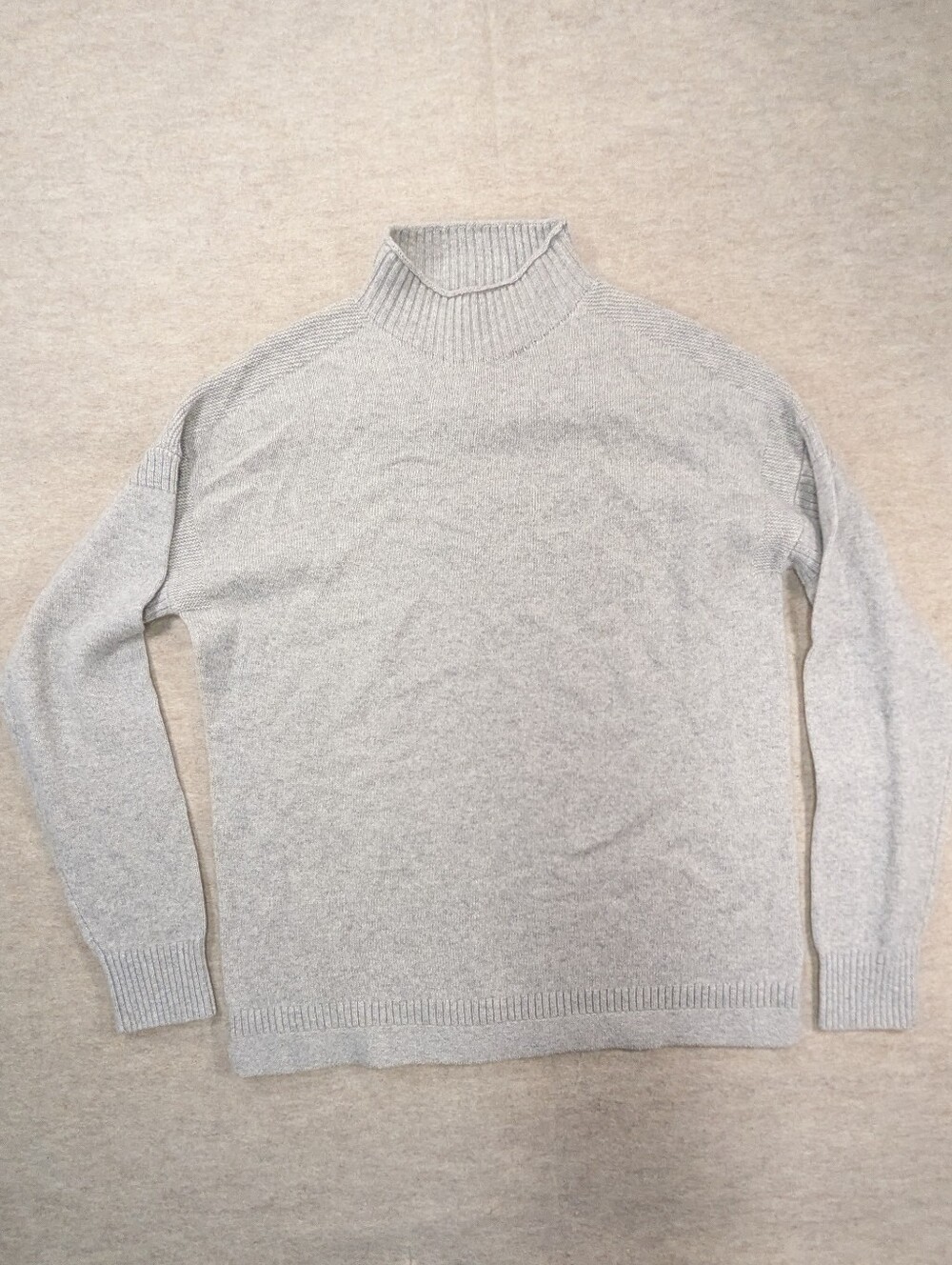 Banana Republic Hertitage Collection Fine Italian Merino Wool Long Sweater Large